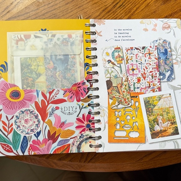 2026 Floral Spiral Journal Notebook - Blue with Orange Poppy - Picture 2 of 7